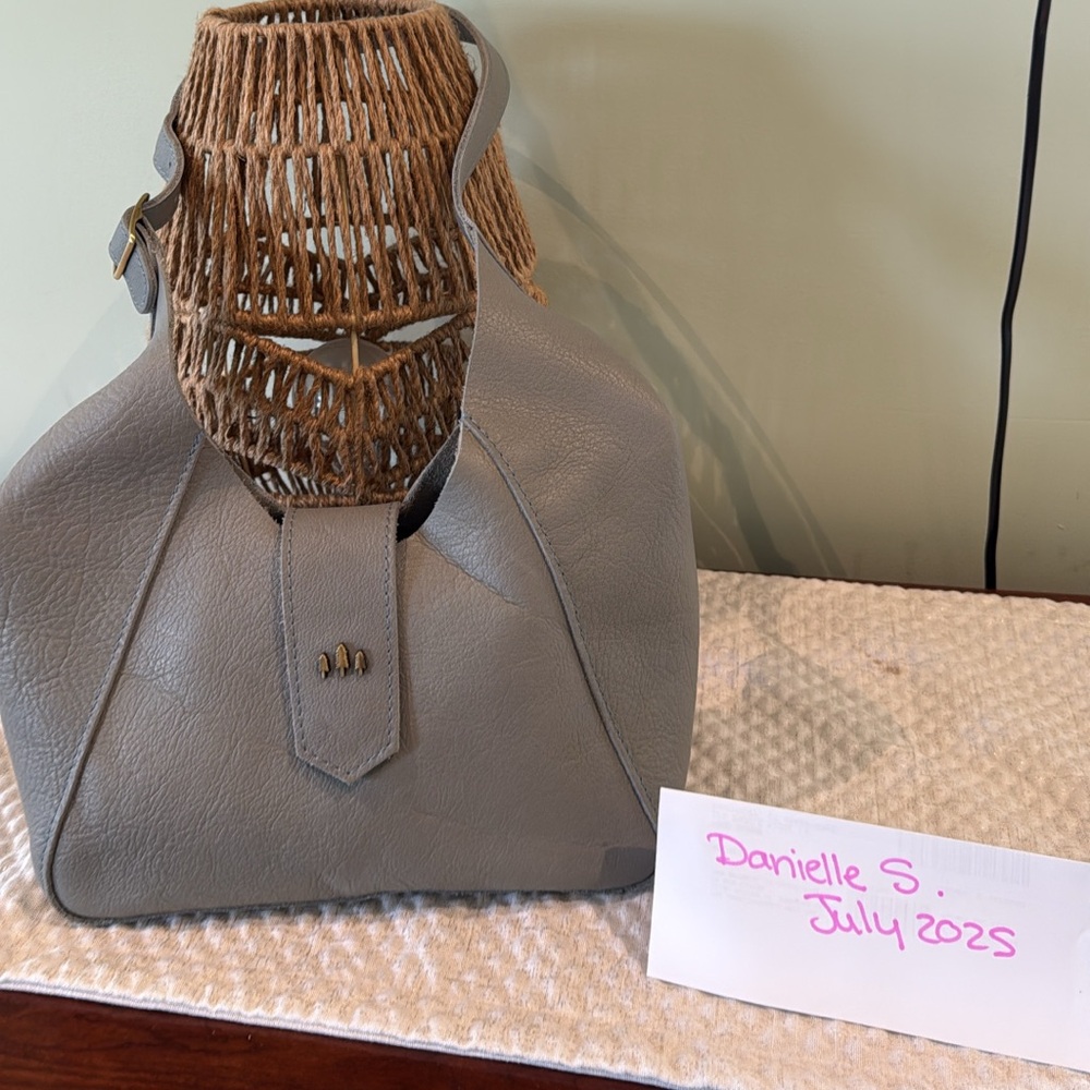 Portland Leather goods Flora